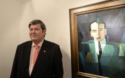 Entre los artistas y el mercado